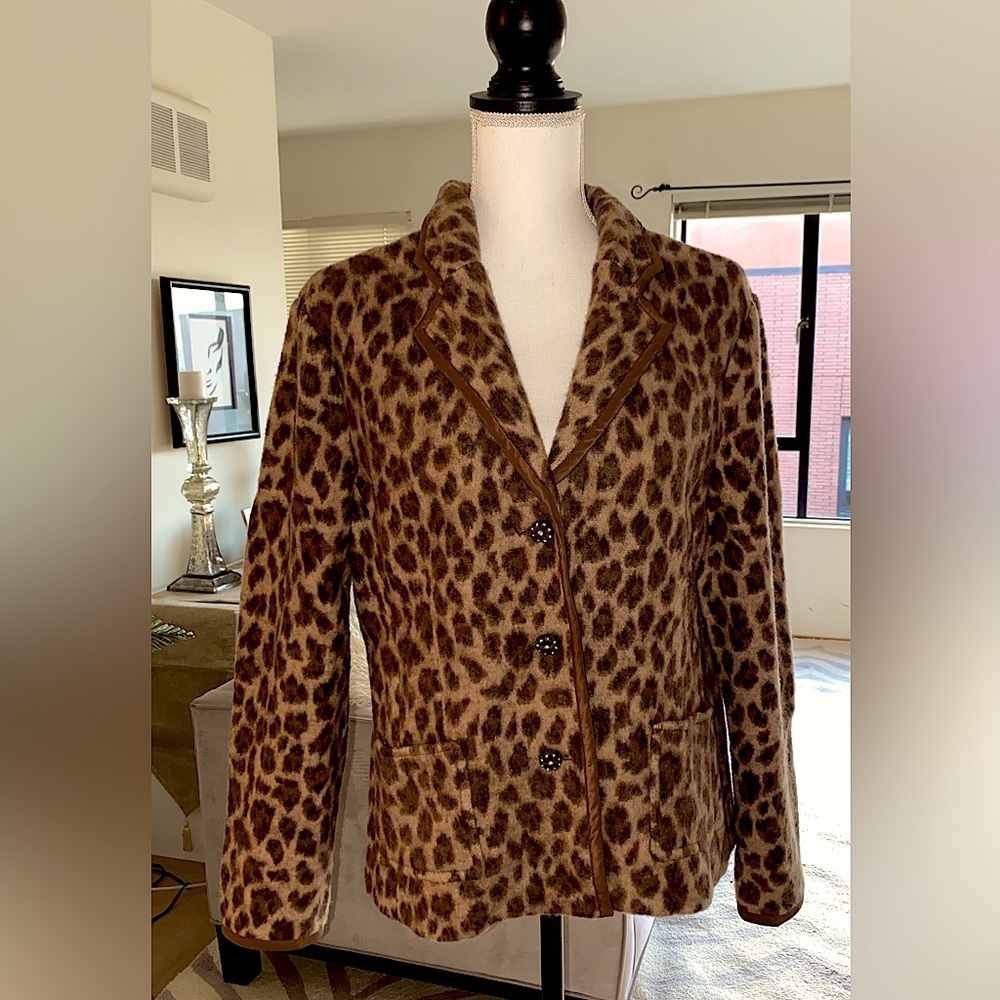 Talbots Brown Merino Wool Leopard Print Large (petite)